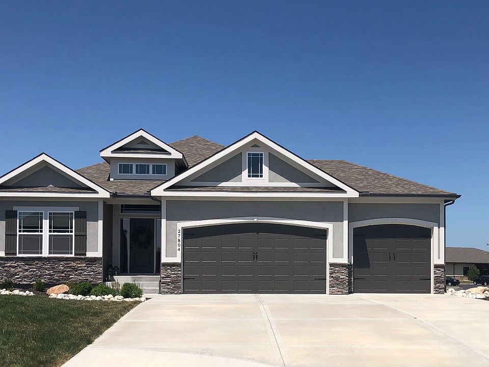 1st image of 27804 E Davies Ct