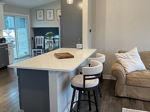 5th image of 13964 W Doral Ln