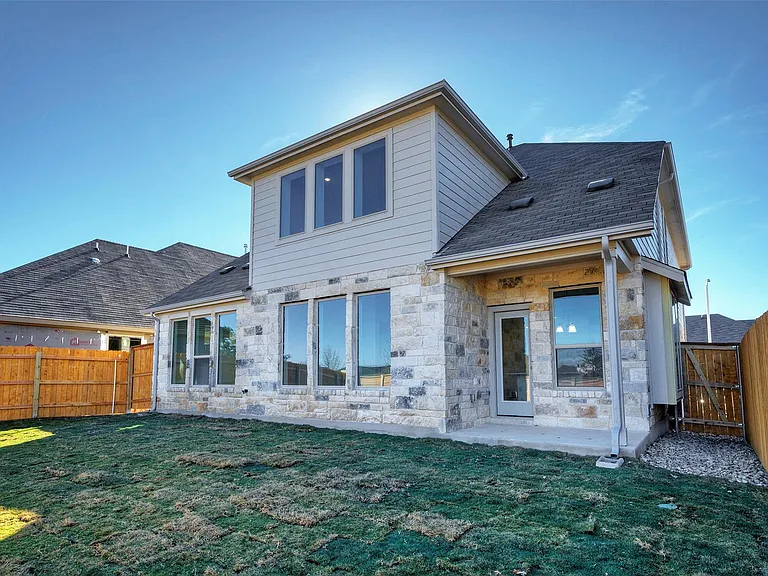 2428 Demorse Dr — Photo 22