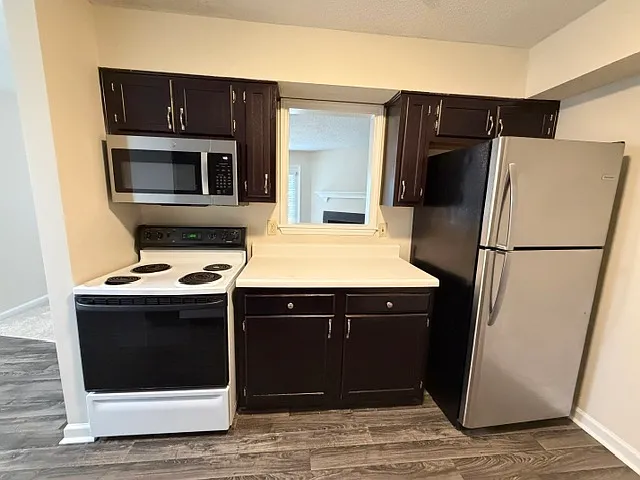 7129 W Friendly Ave #D — Photo 13