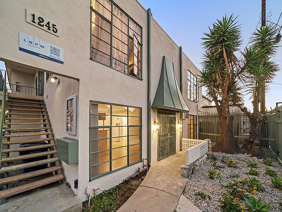 2nd image of 1245 N Harvard Blvd #3