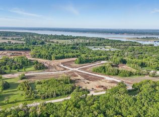 1648 E Autumn Trail Cir, Polk City, IA 50226