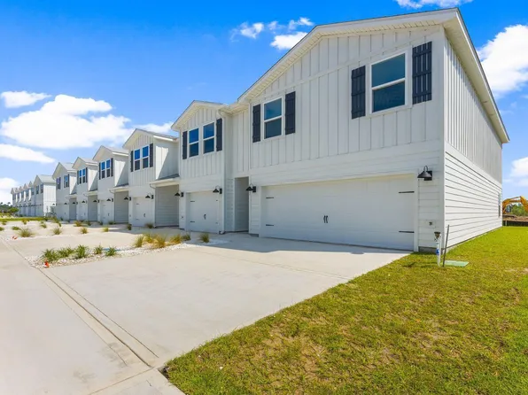 372 Salt Creek Ln, Pt Saint Joe, FL 32456