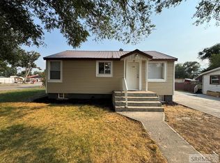 110 Topaz Dr, Blackfoot, ID 83221
