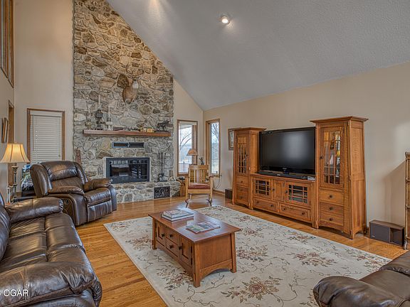 5th image of 11634 Desoto Ln #80
