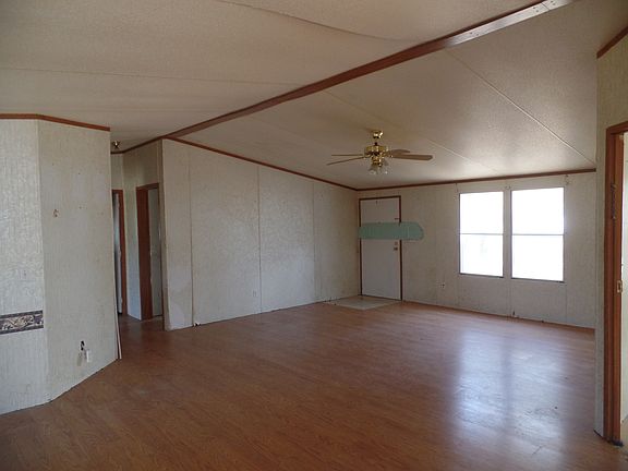 4th image of 6622 NW 27th Blvd
