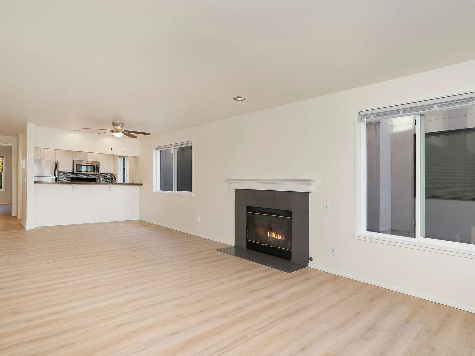 4208 Beach Drive SW — Photo 2