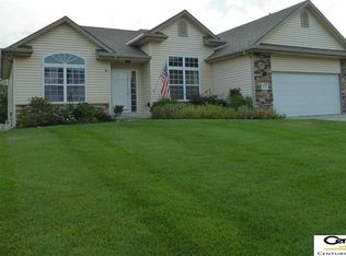 8006 S 94th St, La Vista, NE 68128