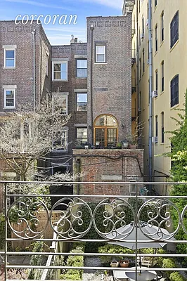 Rented by Corcoran | media 41