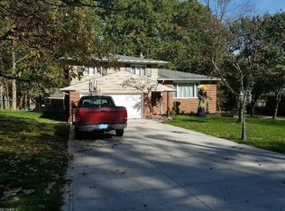 8127 Stone Rd, Independence, OH 44131