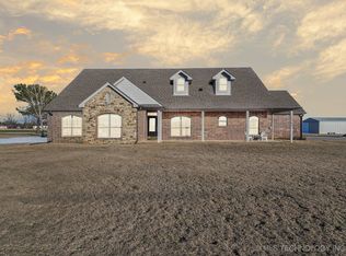 10582 N 20th St W, Wagoner, OK 74467