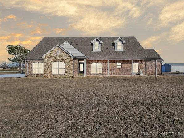 10582 N 20th St W, Wagoner, OK 74467