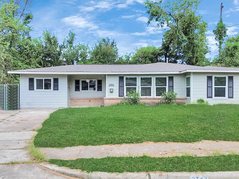 3743 Odin Ct — Photo 5