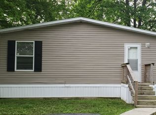 1335 Rushmore Blvd E, Indianapolis, IN