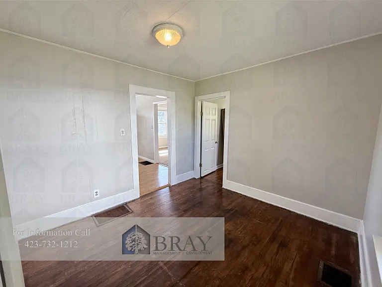 308 Highview Ave — Photo 11