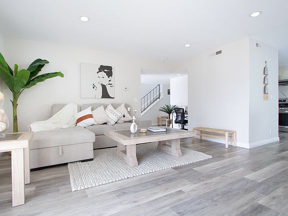 2nd image of 9922 Cheshire Ave #3