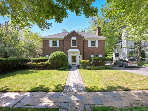 4547 Delafield Avenue, Bronx, NY 10471