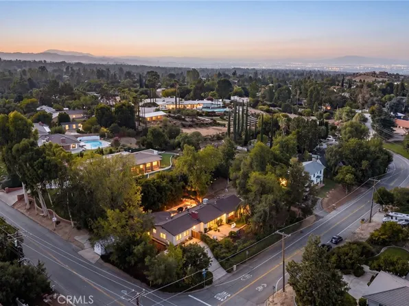 30993 Palo Alto Dr, Redlands, CA 92373