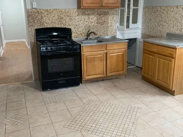 19 Piercy St, Paterson, NJ