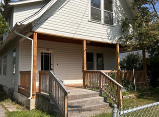 209 Valley St, Pulaski, VA 24301