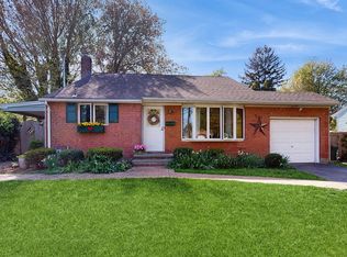 17 Longley Pl, Huntington Station, NY 11746