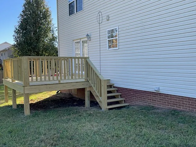2633 Suffolk Dr — Photo 3