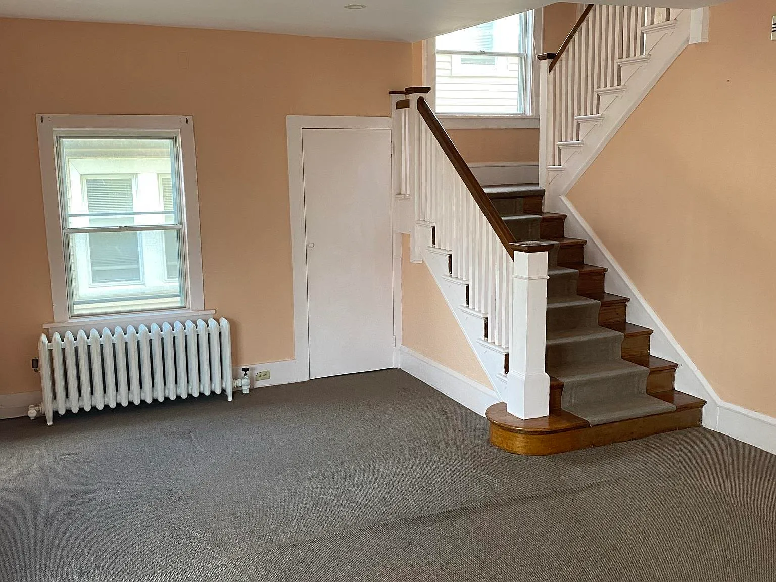 6 bed, 4.0 bath, $3,200 — Photo 4