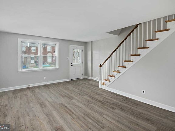 4th image of 6627 Tackawanna St