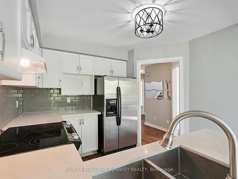62 Arthur Ave #UPPER — Photo 14