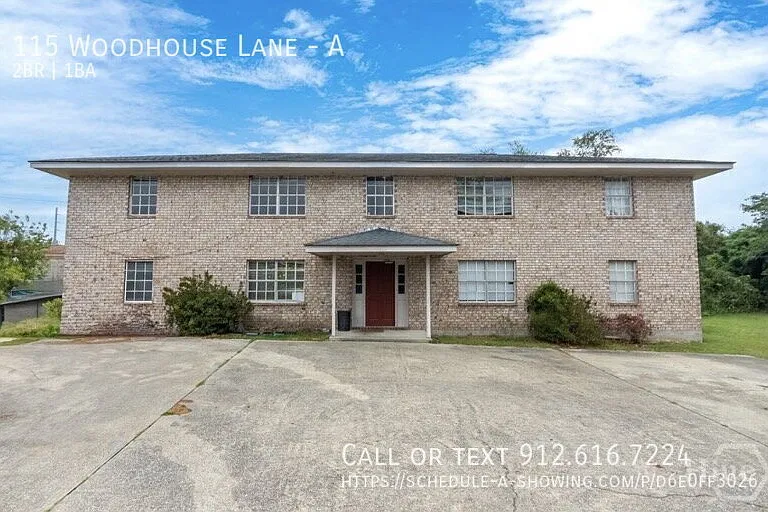 115 Woodhouse Ln #A — Photo 1
