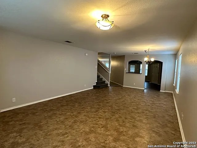 2111 Red Rock Xing — Photo 3