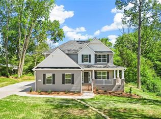 5226 Salem Woods Dr, Graham, NC 27253