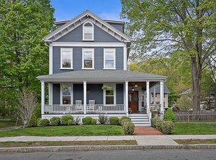39 Youle St, Melrose, MA 02176