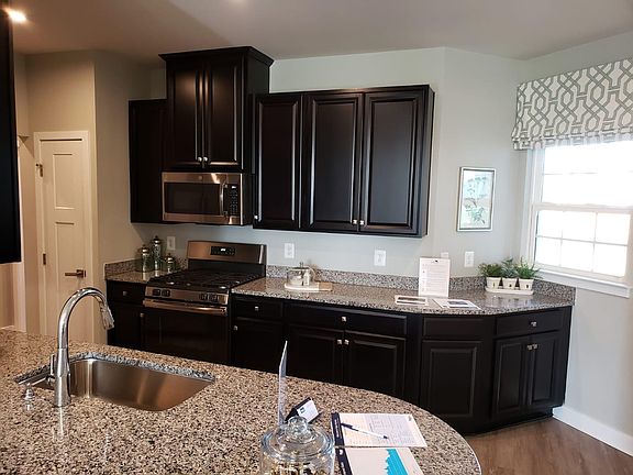 5th image of 18203 Brownstone Pl