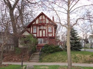 1200 Lake Dr SE #2, Grand Rapids, MI 49506