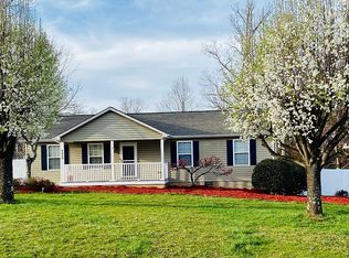 4432 Bennett Rd, Morganton, NC 28655