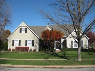 4632 Muirfield Dr, Lawrence, KS 66047