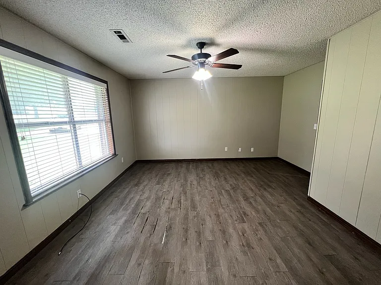 5513 S George Anderson Rd — Photo 17
