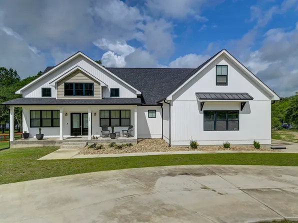 116 Living Waters Blvd, Lexington, SC 29073