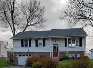 13 Vincent Dr, Middletown, NY 10940