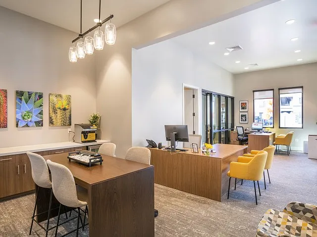Leasing Office