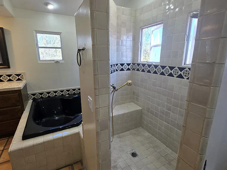 2740 Mountain View Dr #A — Photo 27