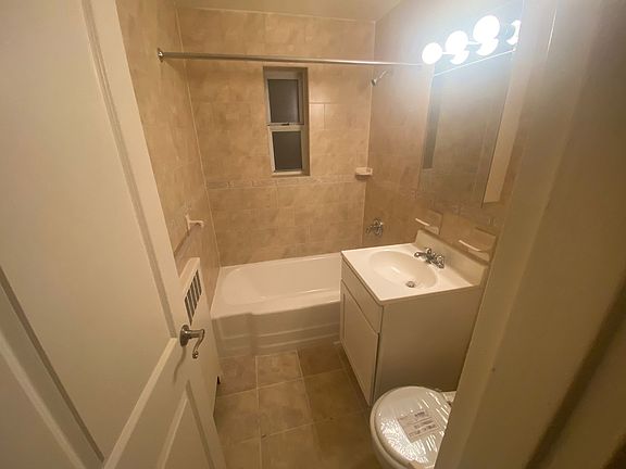5th image of 90 Highland Ave #A2