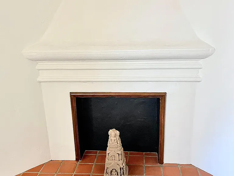 1330 N Harper Ave #108 — Photo 14