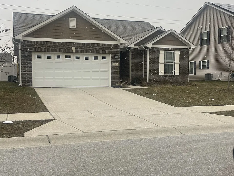 2643 Anchusa Dr