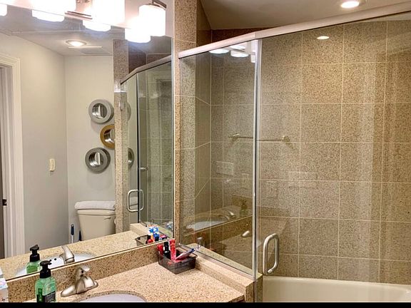 5th image of 95 S Main St APT 201