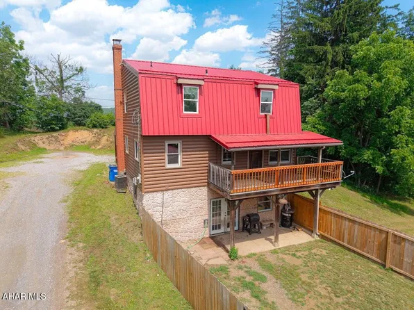 3311 Valley Rd, Fishertown, PA 15539