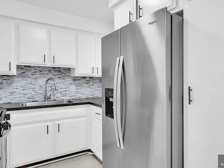 15215 Magnolia Blvd #130 — Photo 4