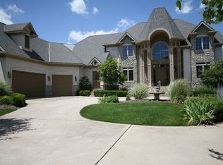 7850 Tartan Fields Dr, Dublin, OH 43017