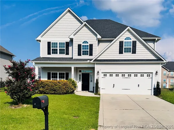 349 Royal Birkdale Dr, Raeford, NC 28376